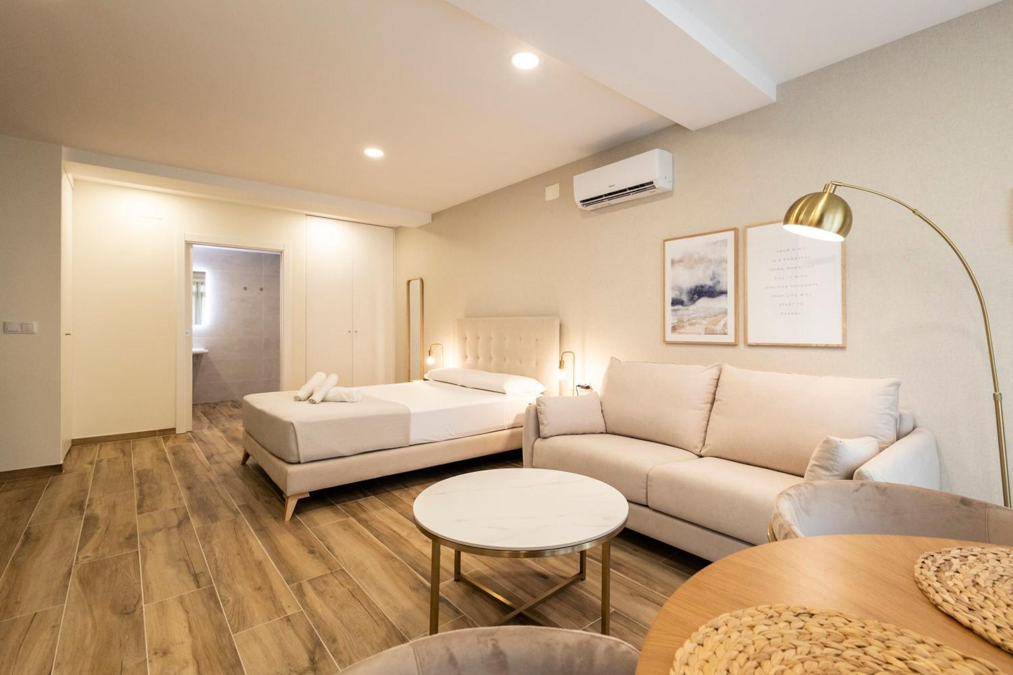 Cortes By Concept Flats Apartment Valencia