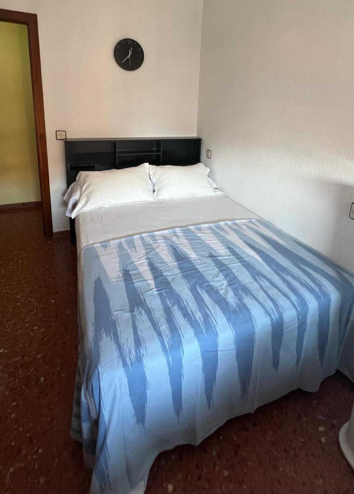 Habitacion Doble Estandar Con Climatizador * Valência