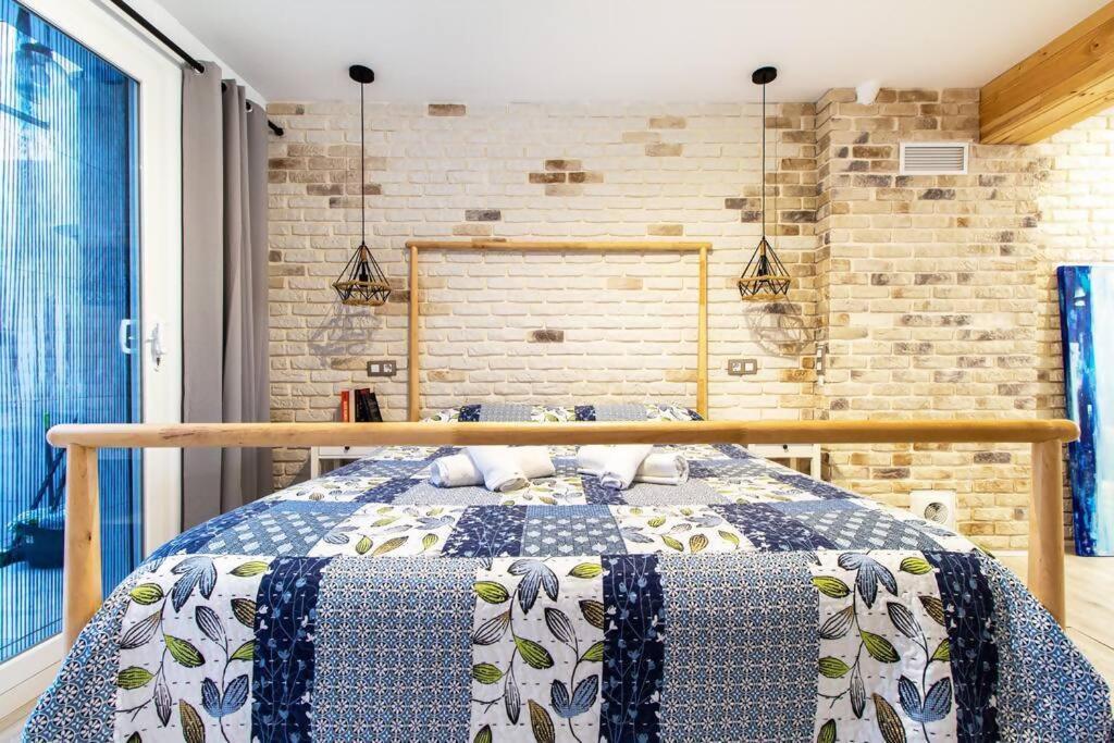 Chic Y Renovado Loft En La Playa Apartment *