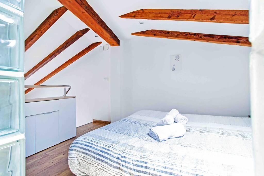 Apartamento Acogedor Duplex Con Terraza Interior En La Playa *