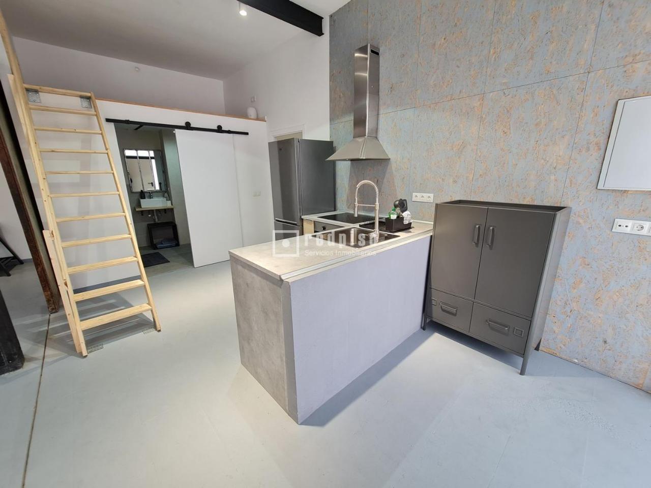 Marie Curie Apartment *