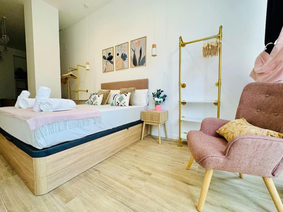 Color & Design Next To Russafa Soho Apartment Valencia