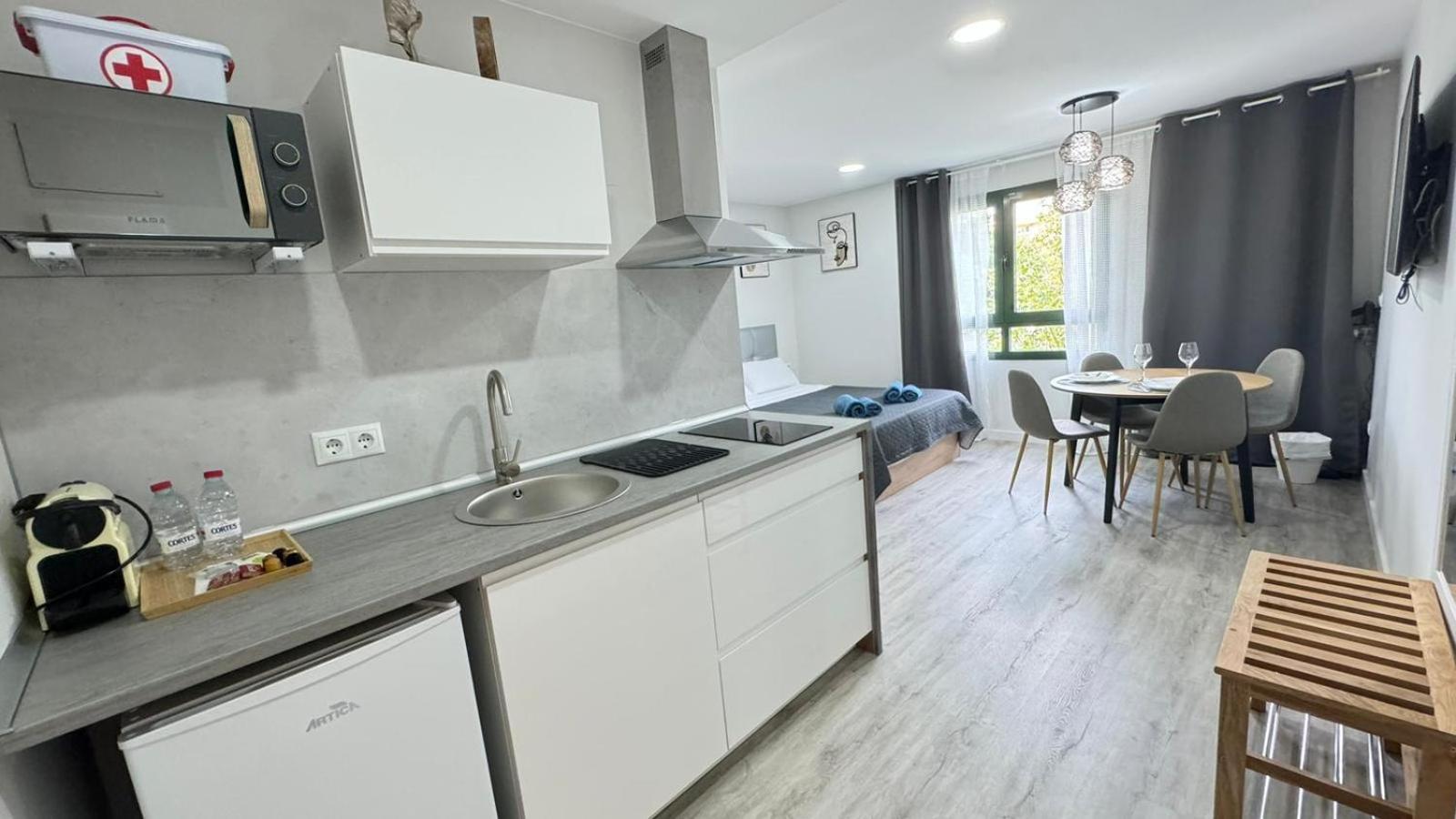 Apartamento Versus Near Of Arts Iii *