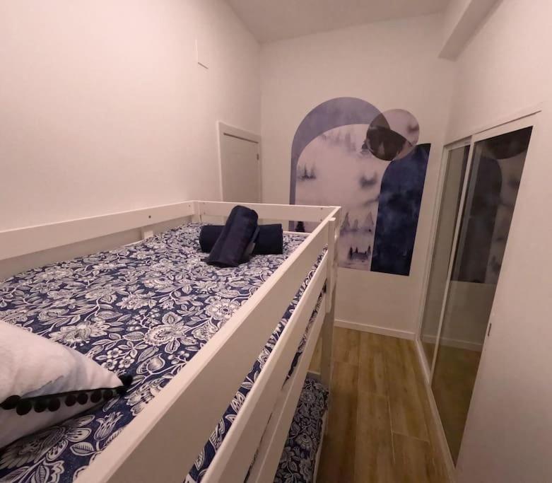 Amplio Y Colorido Piso Apartment Valencia