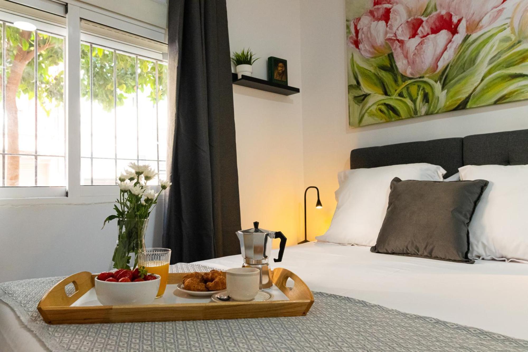 Singularstays Padre Urbano *