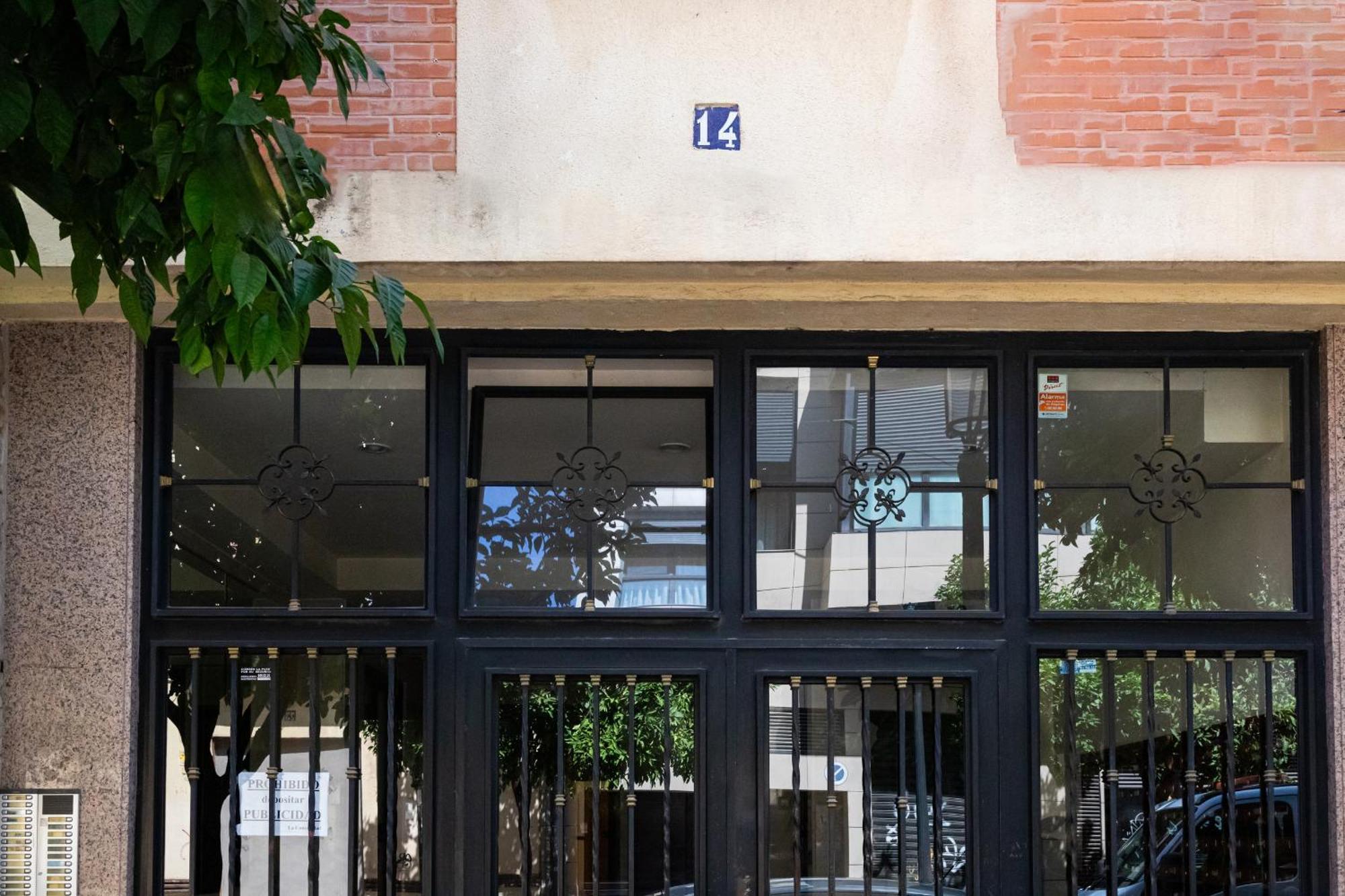 Singularstays Padre Urbano *