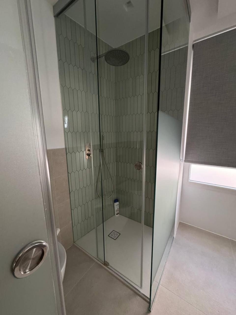 Con Bano Privado Y Cocina Compartida Apartment