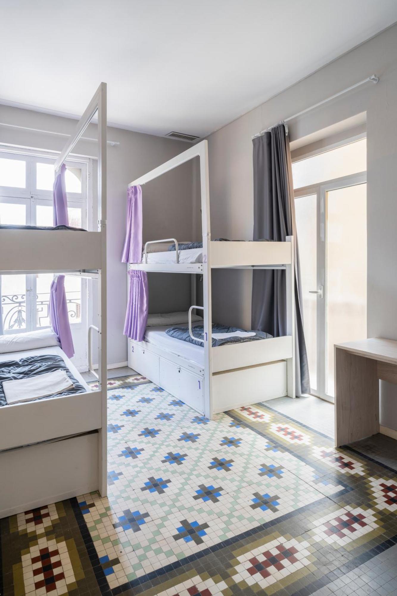 Hostel Purple Nest