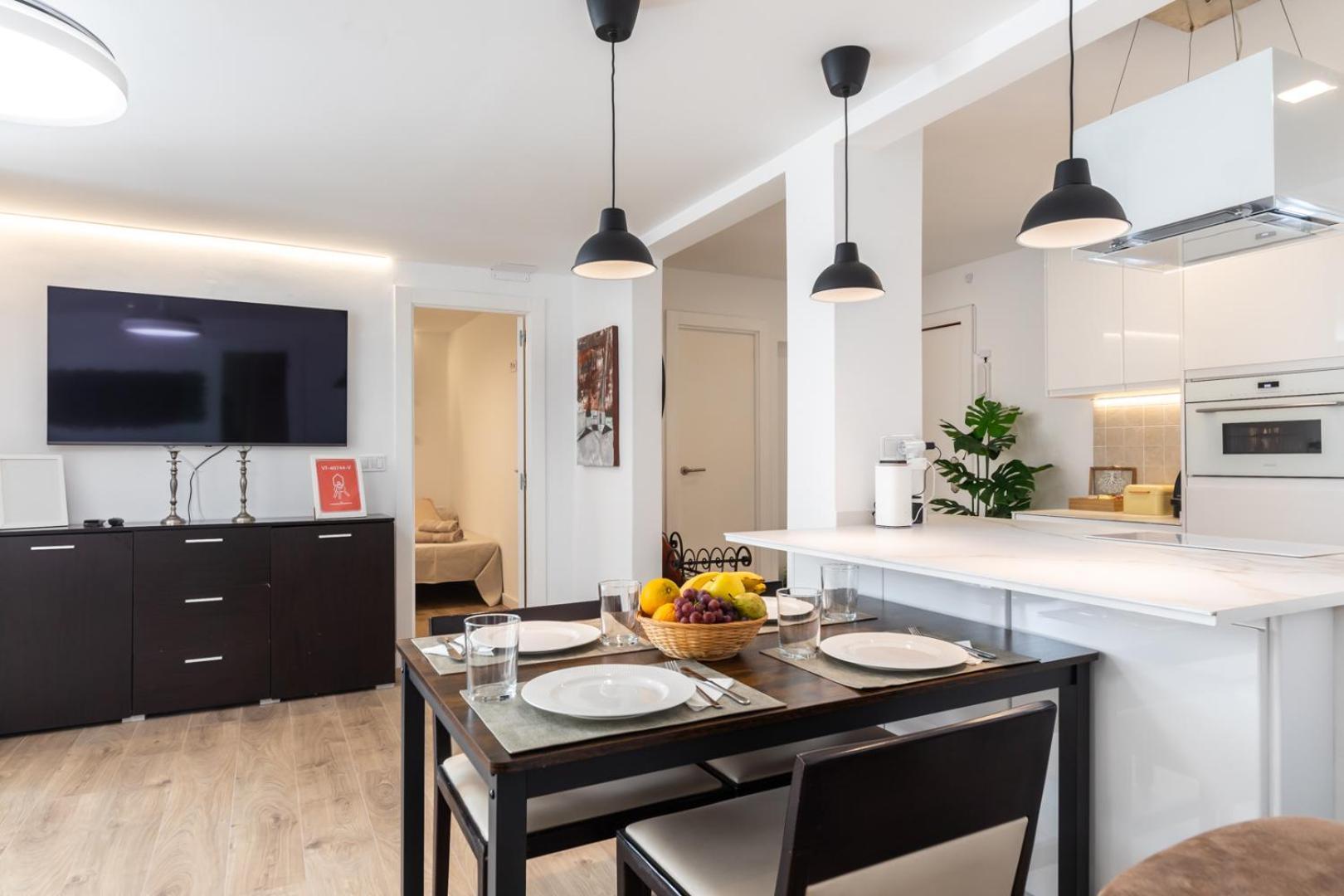 Urbannest Apartment