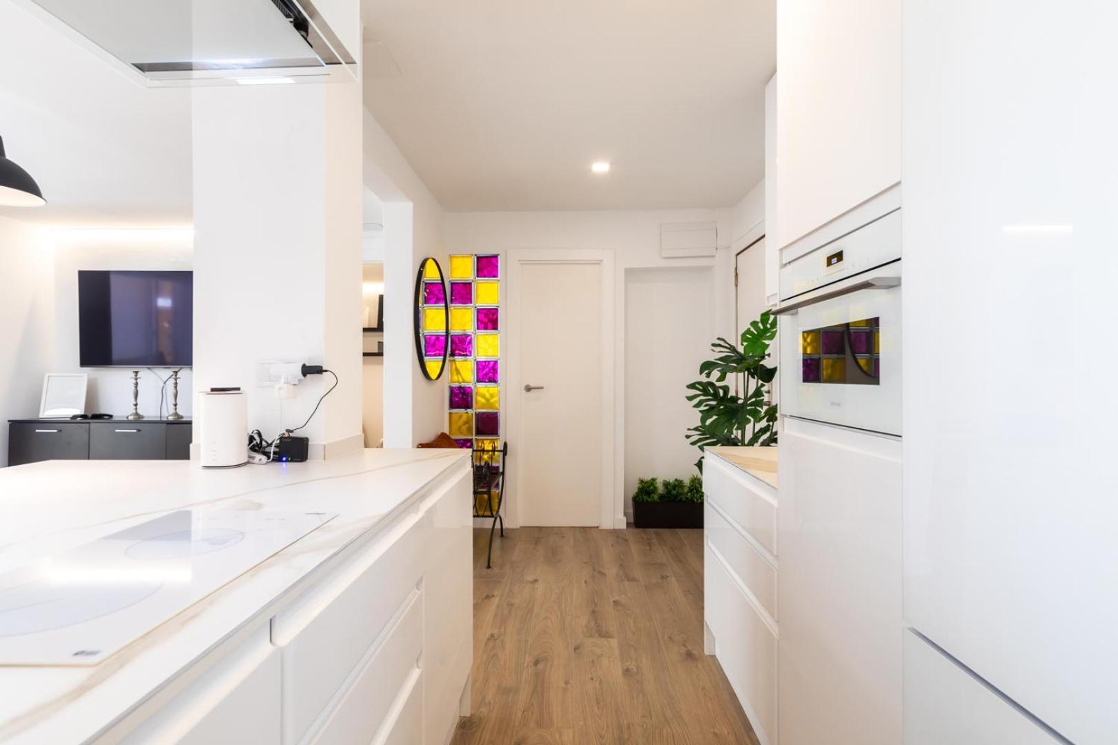 Urbannest Apartment