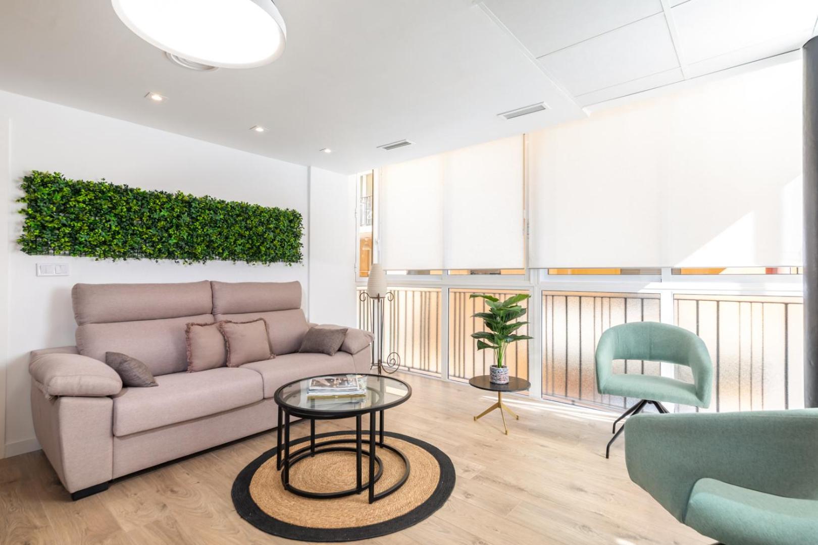 Urbannest Apartment *