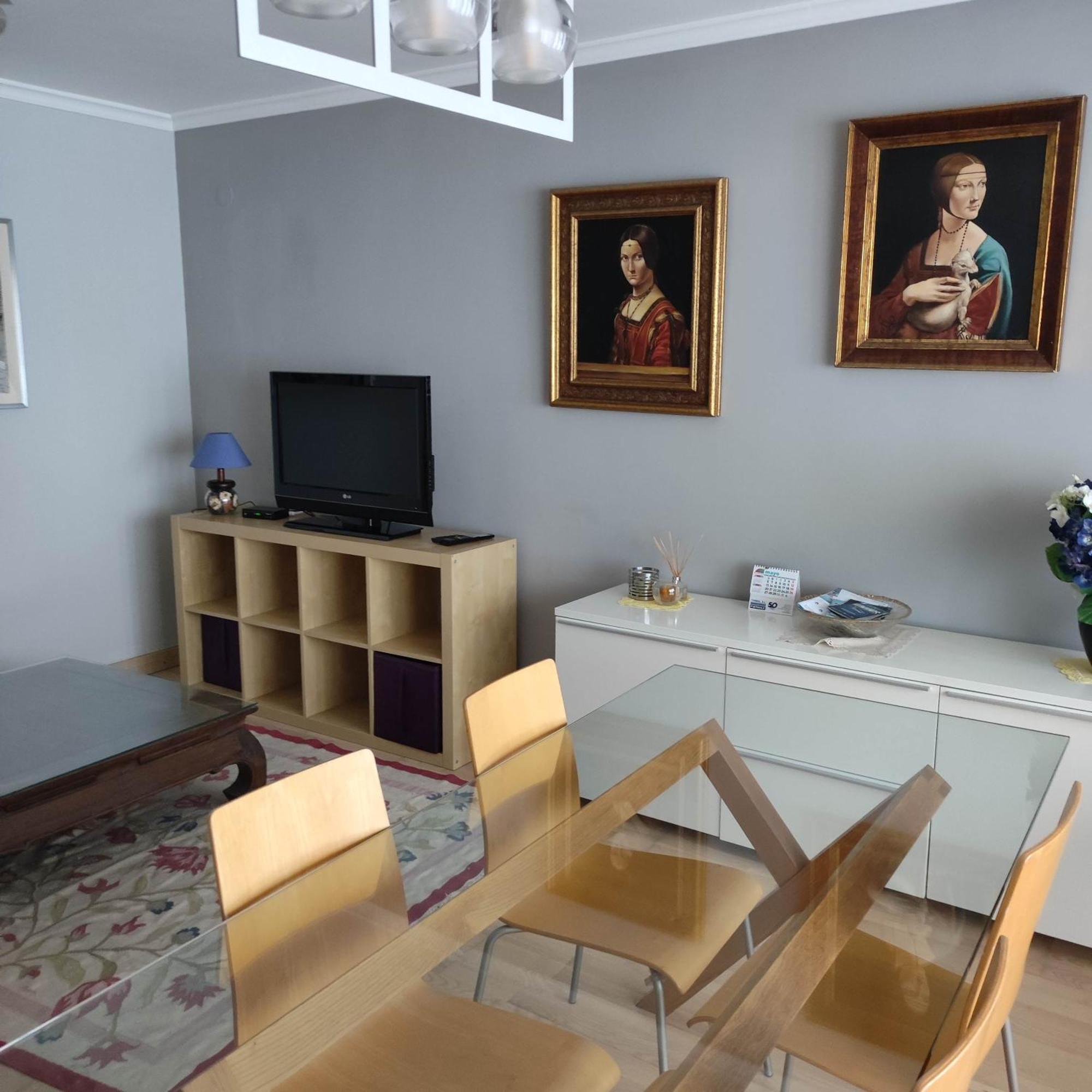 Apartament *