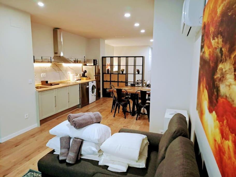 Artes Y Ciencias D With Fast Wifi And Terrace Apartment *