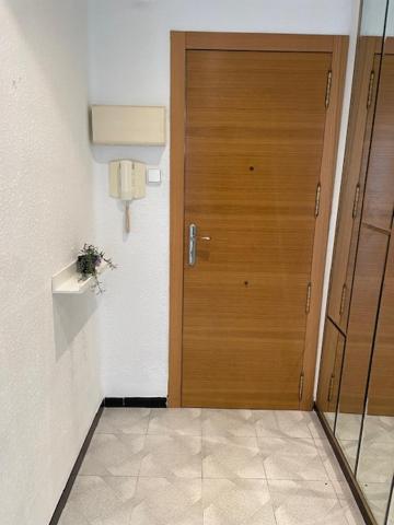Individual En Vivienda Compartir Recien Reformada