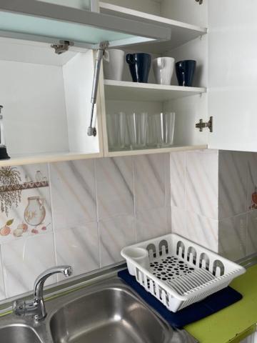 Homestay Individual En Vivienda Compartir Recien Reformada *