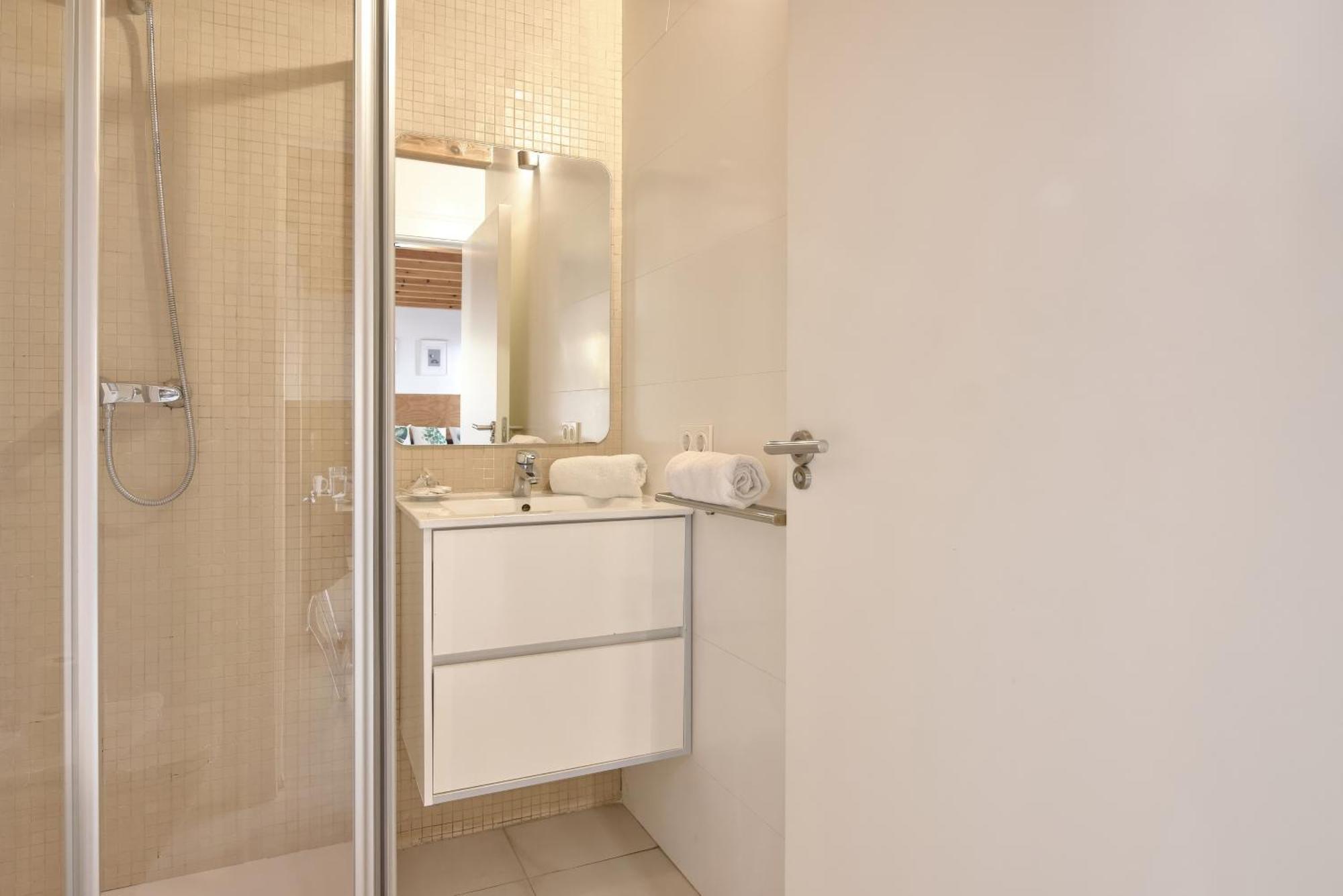 Elegante En Plaza Del Carmen F2 Appartement *