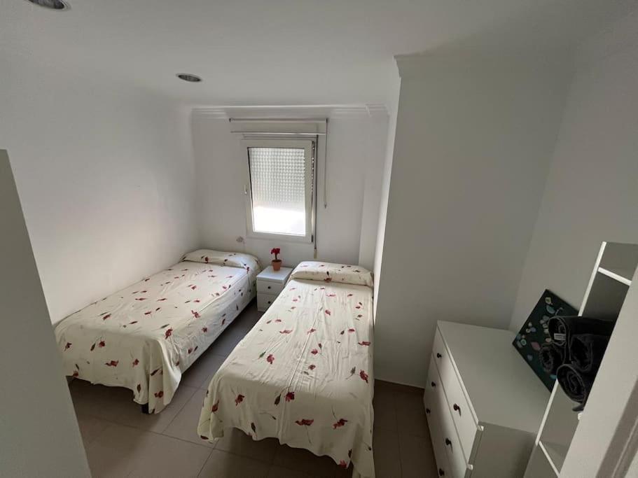 Ruzafa, 110m2, Brigth, Conditioned Air Apartment *