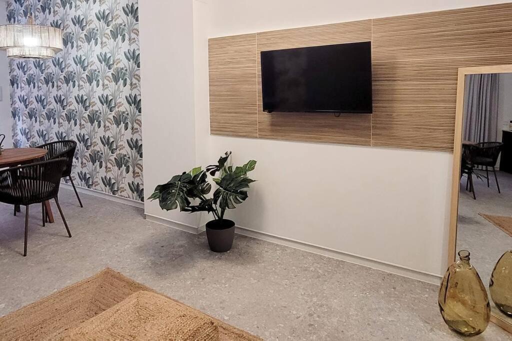 - Moderno Loft En