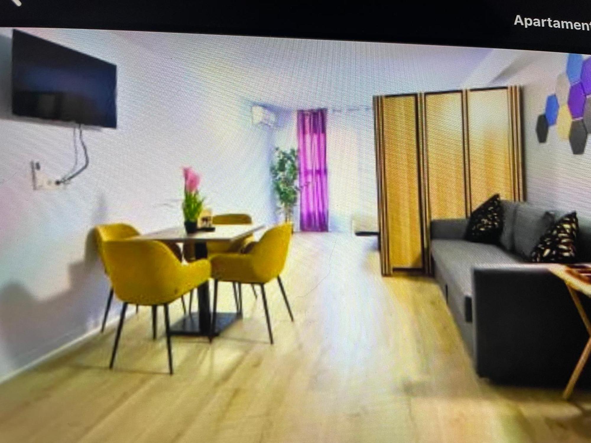 Ynfinity Aparthotel *