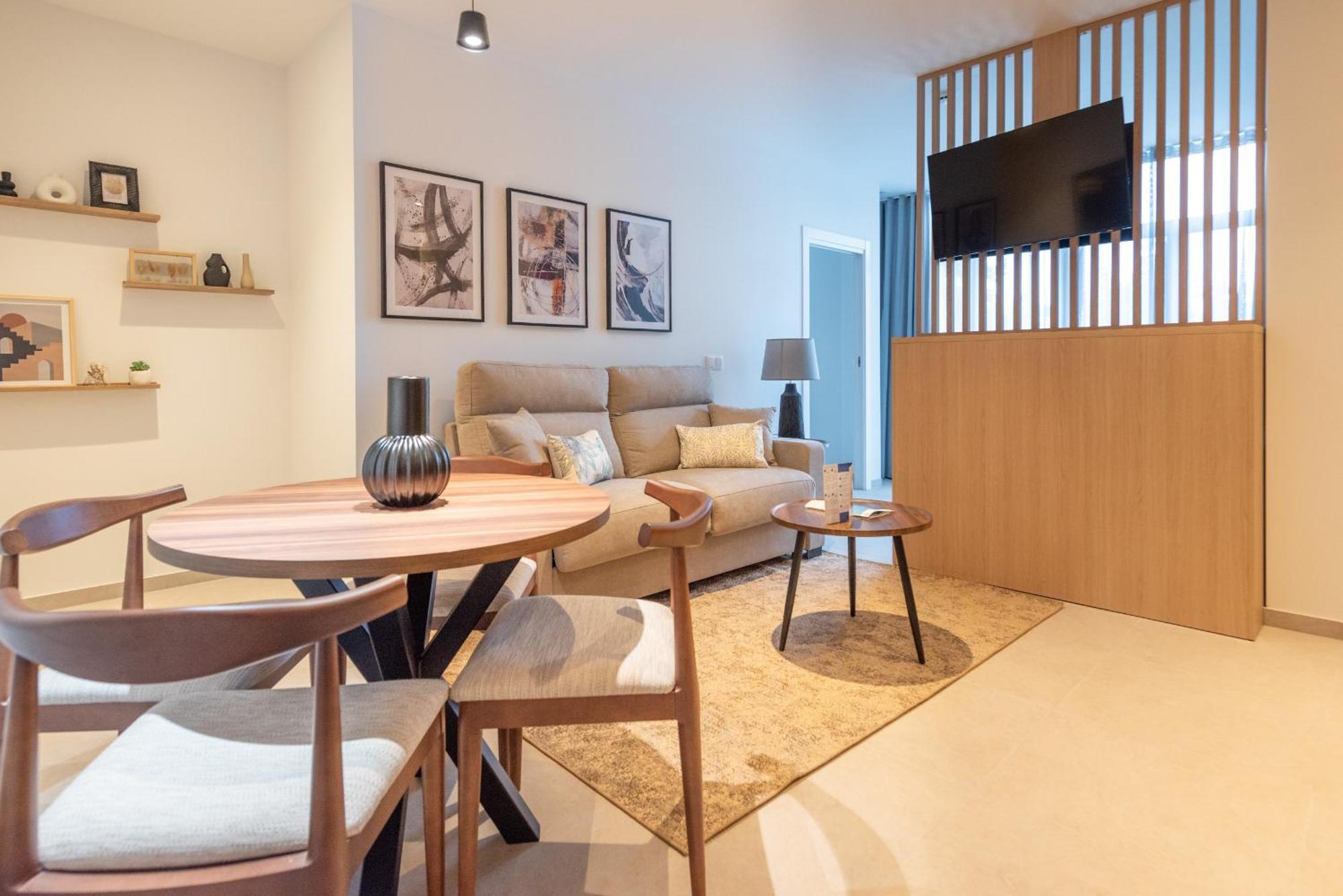 Dorm4you Arena Family 13 Aparthotel