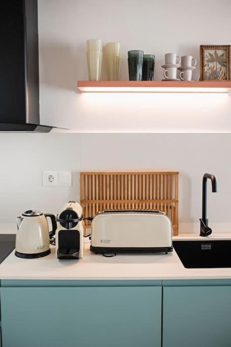 Lofts Plaza Jm Orense B Apartment *