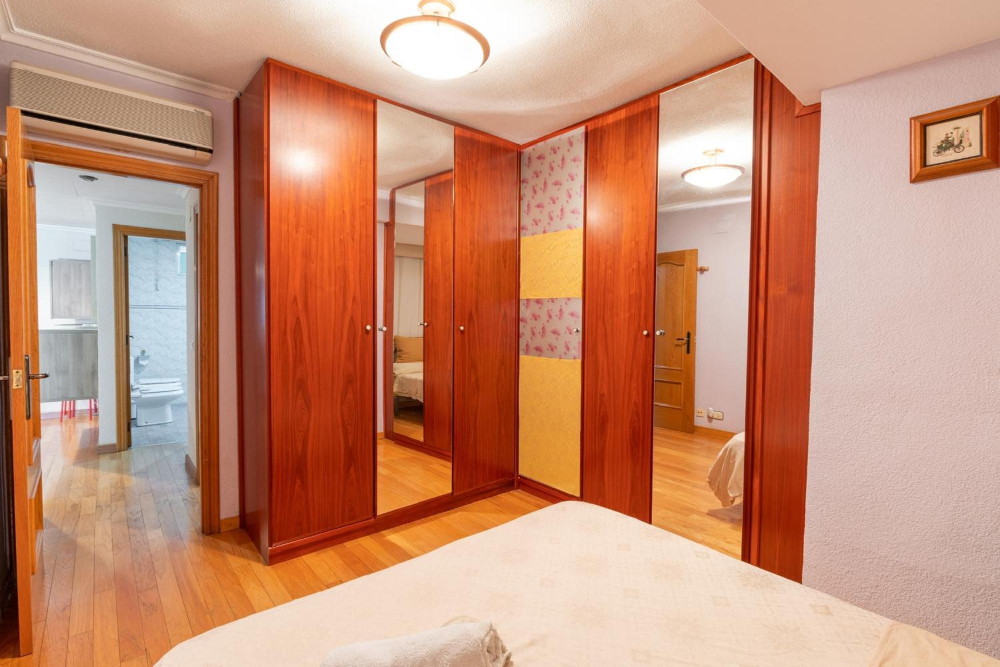 La Casa De Lili Acerca De Palacio De Musica Apartment