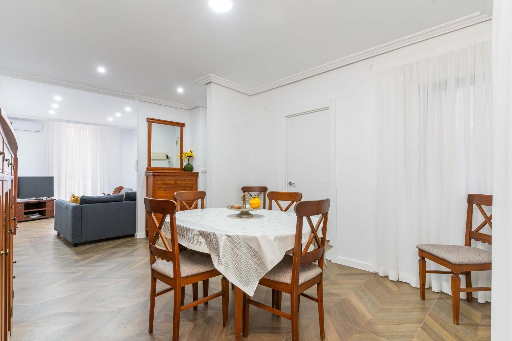 Apartment Balmes Flat Market Valencia