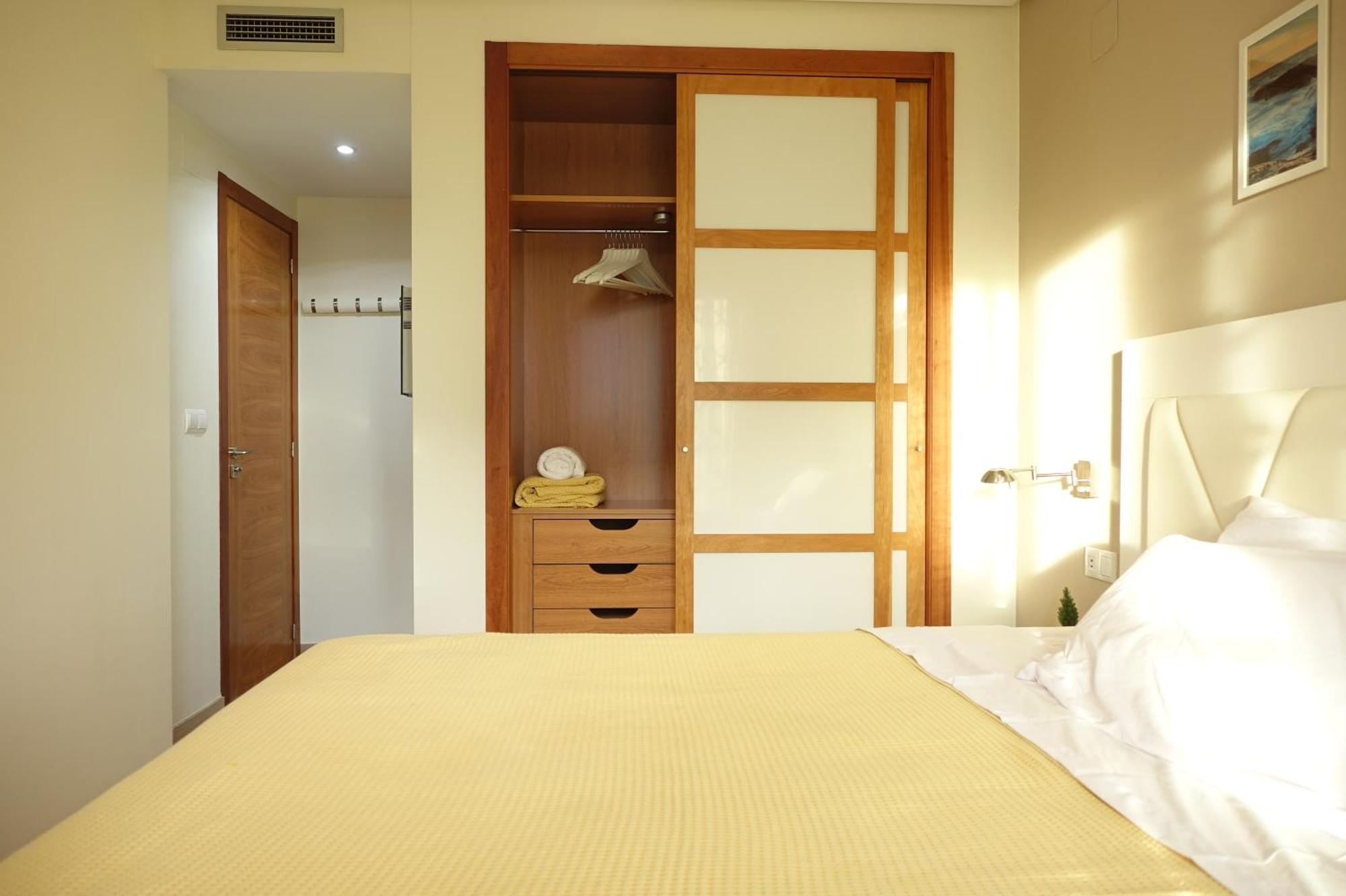 Rooms-shared Flat Hospedagem domiciliar *