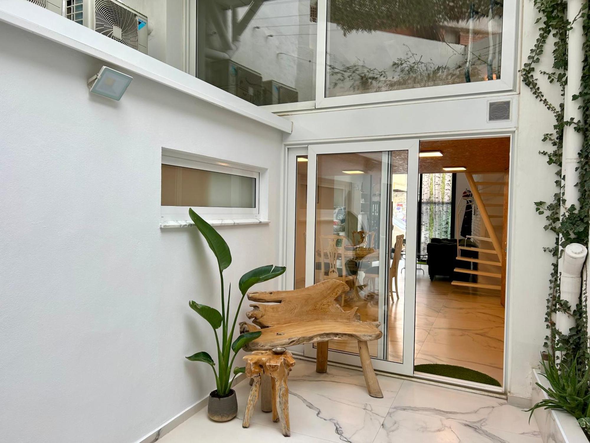 Ferienhaus Loft Con Mucha Luz En El Centro Barrio Ruzafa