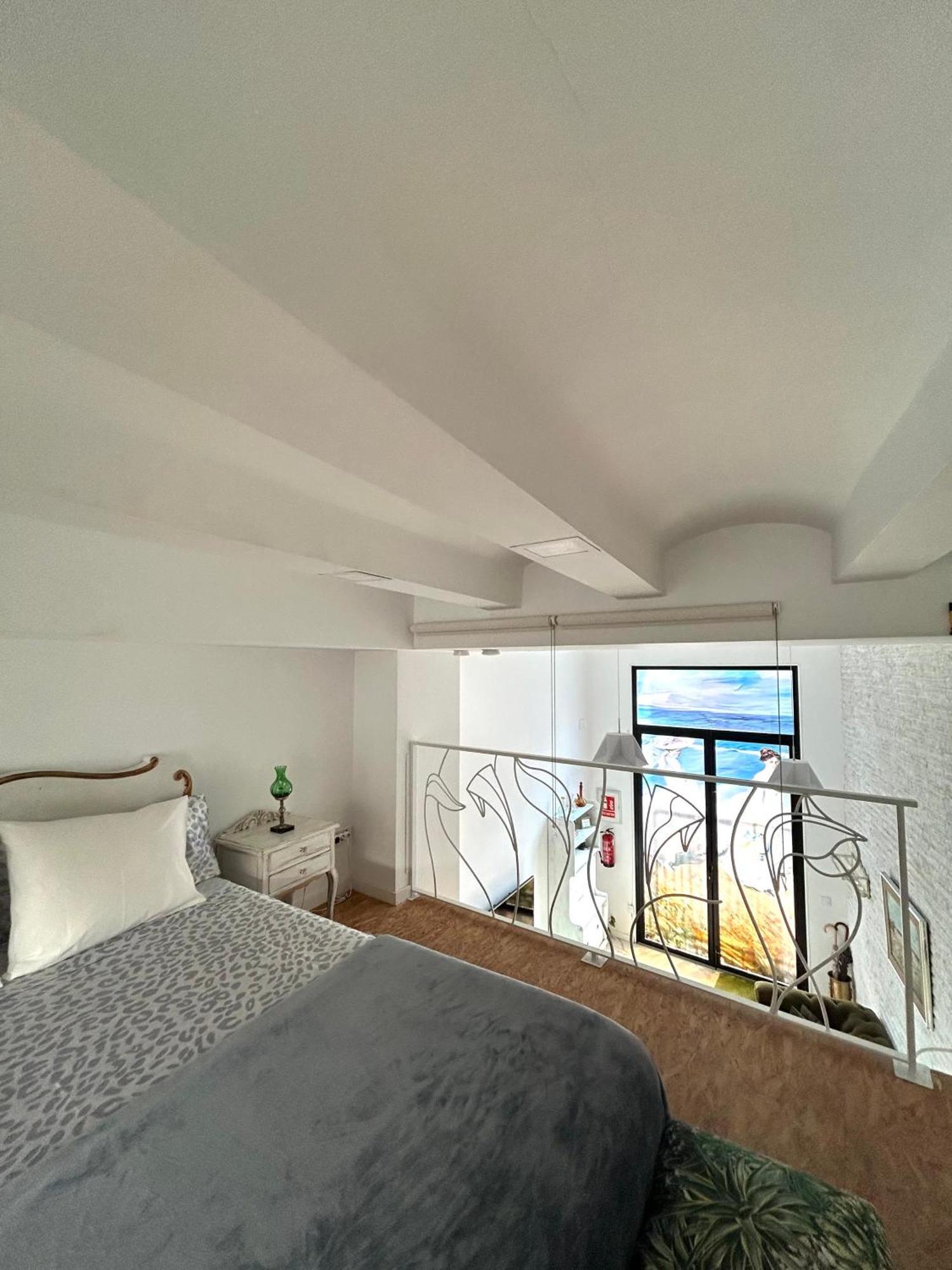 Loft Con Mucha Luz En El Centro Barrio Ruzafa Ferienhaus *