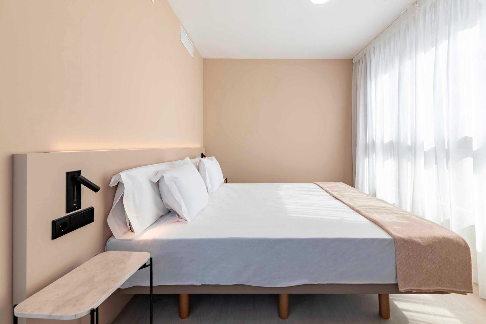 Hotel Hq Arena Valencia