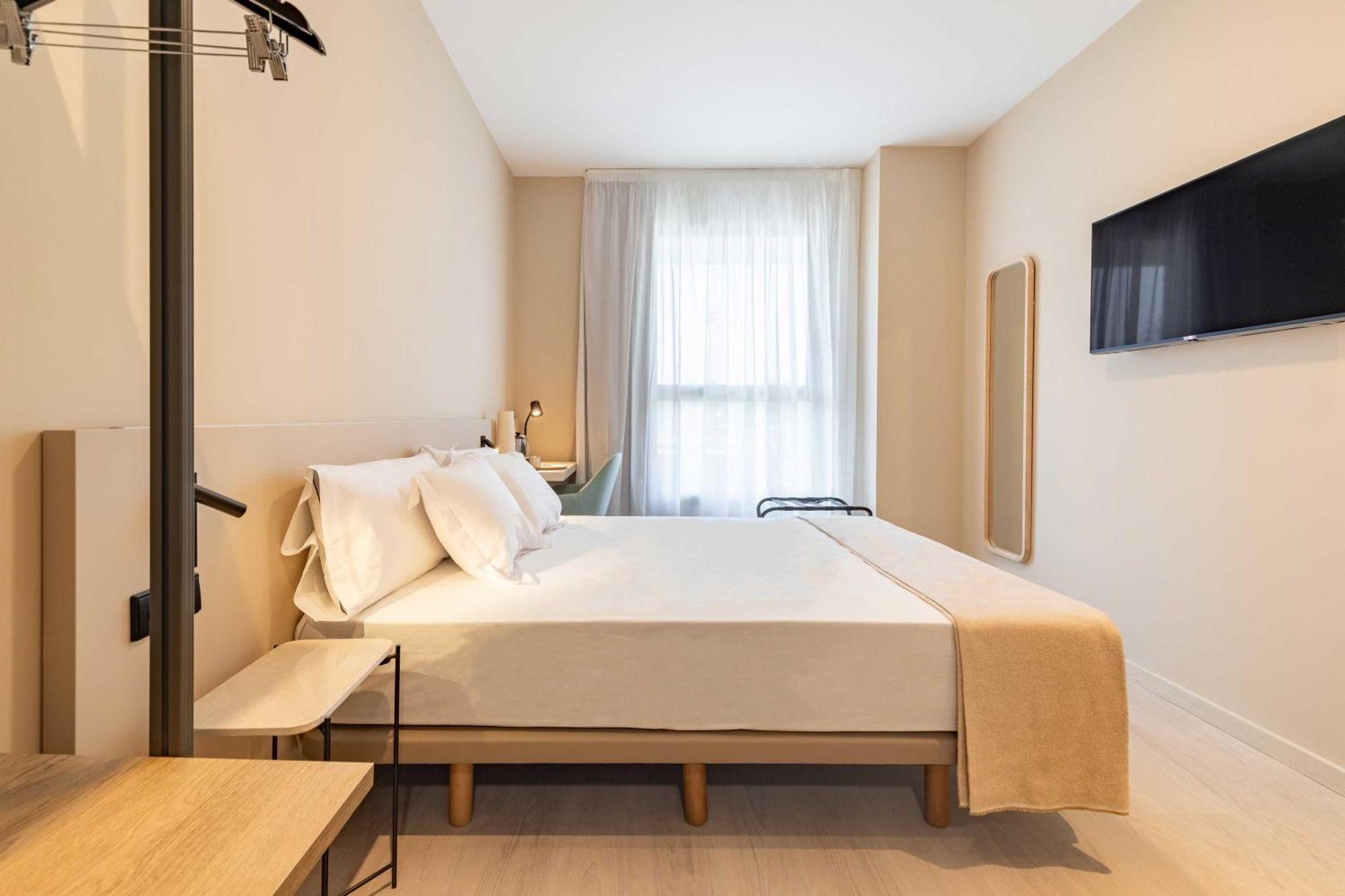 Hotel Hq Arena Valencia
