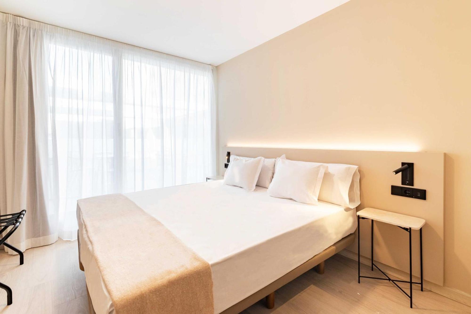 Hotel Hq Arena Valencia
