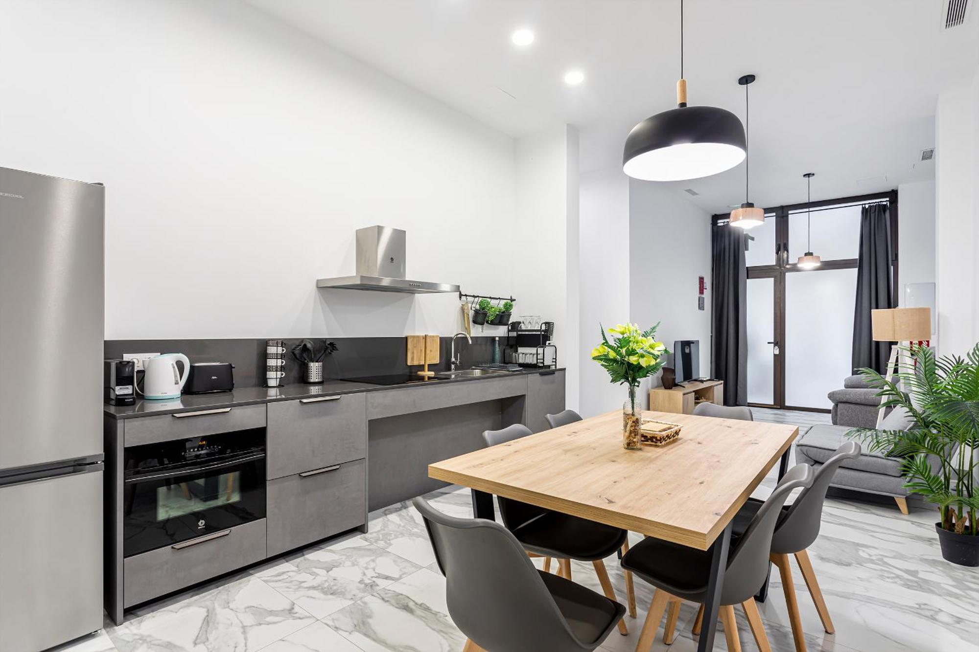Apartment De Estilo Moderno Hasta 5 Pax *