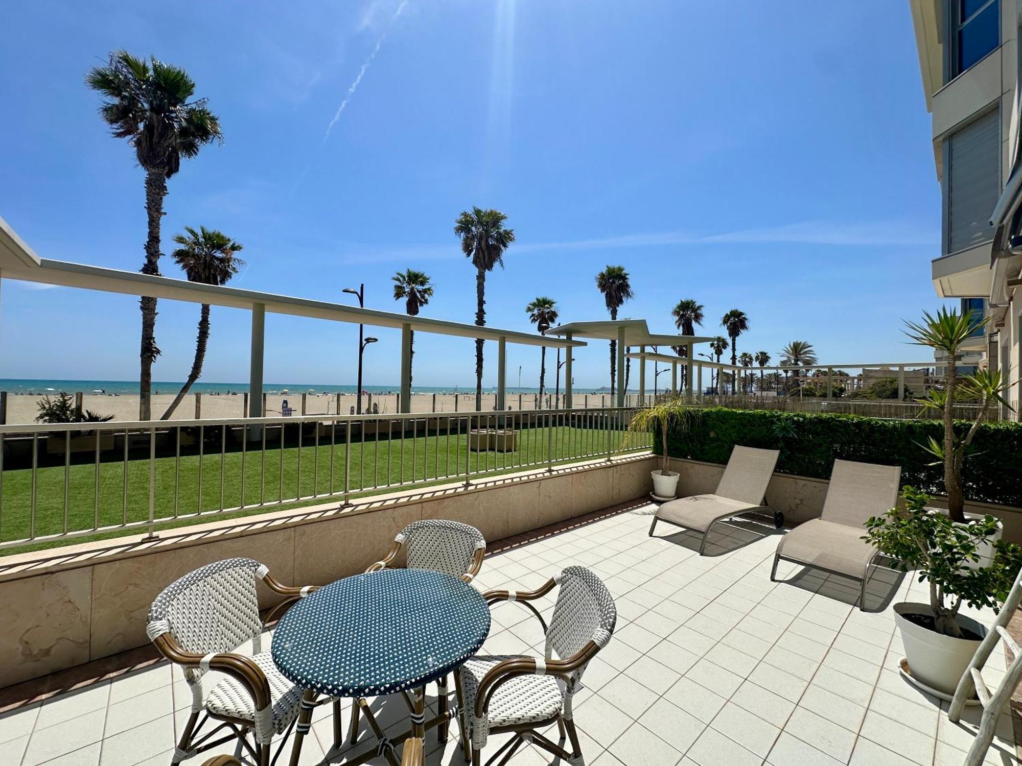 Apartment Reinapart Patacona Beachfront Seaview *