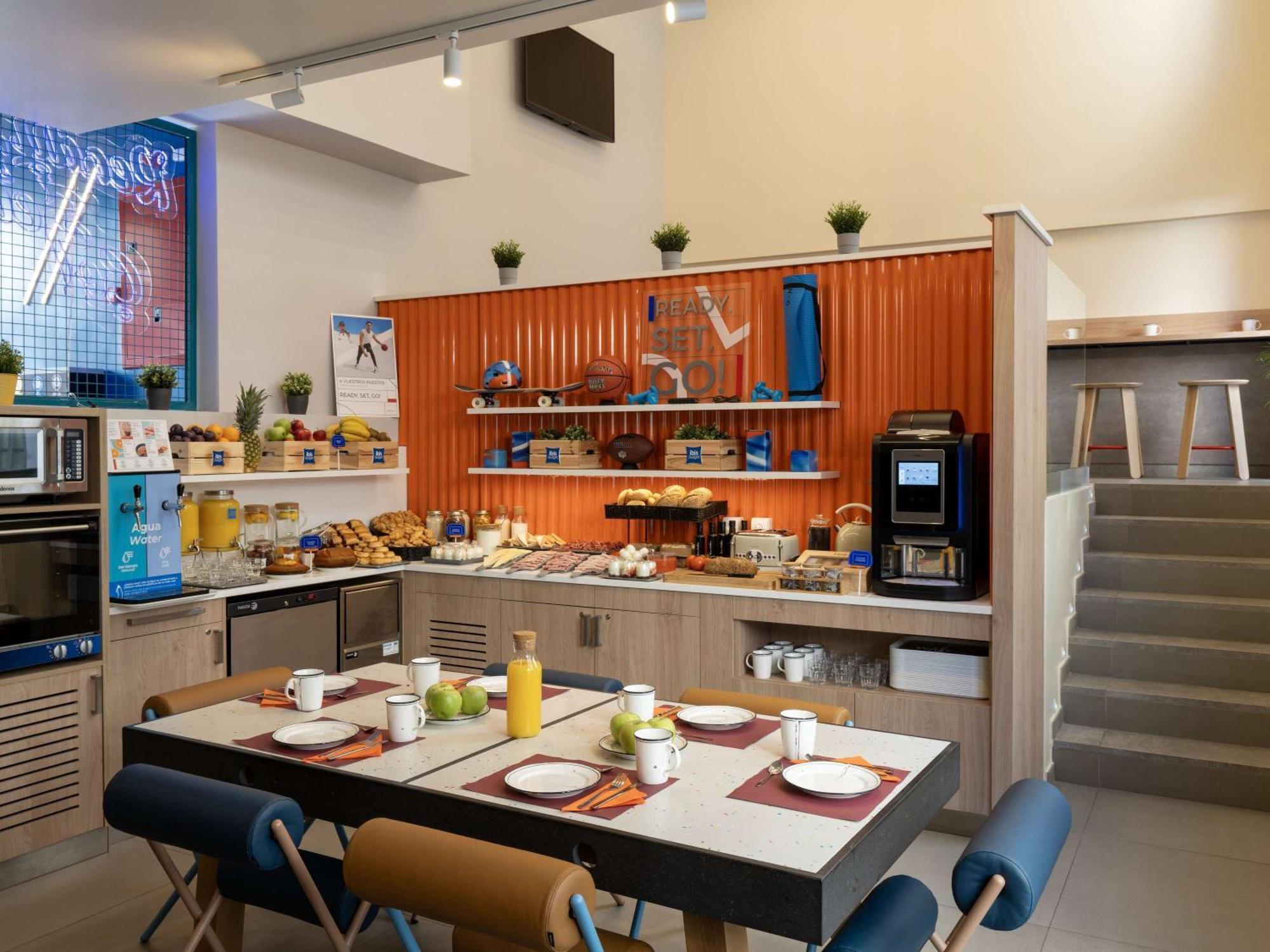Hotel Ibis Budget Centro Puerto *
