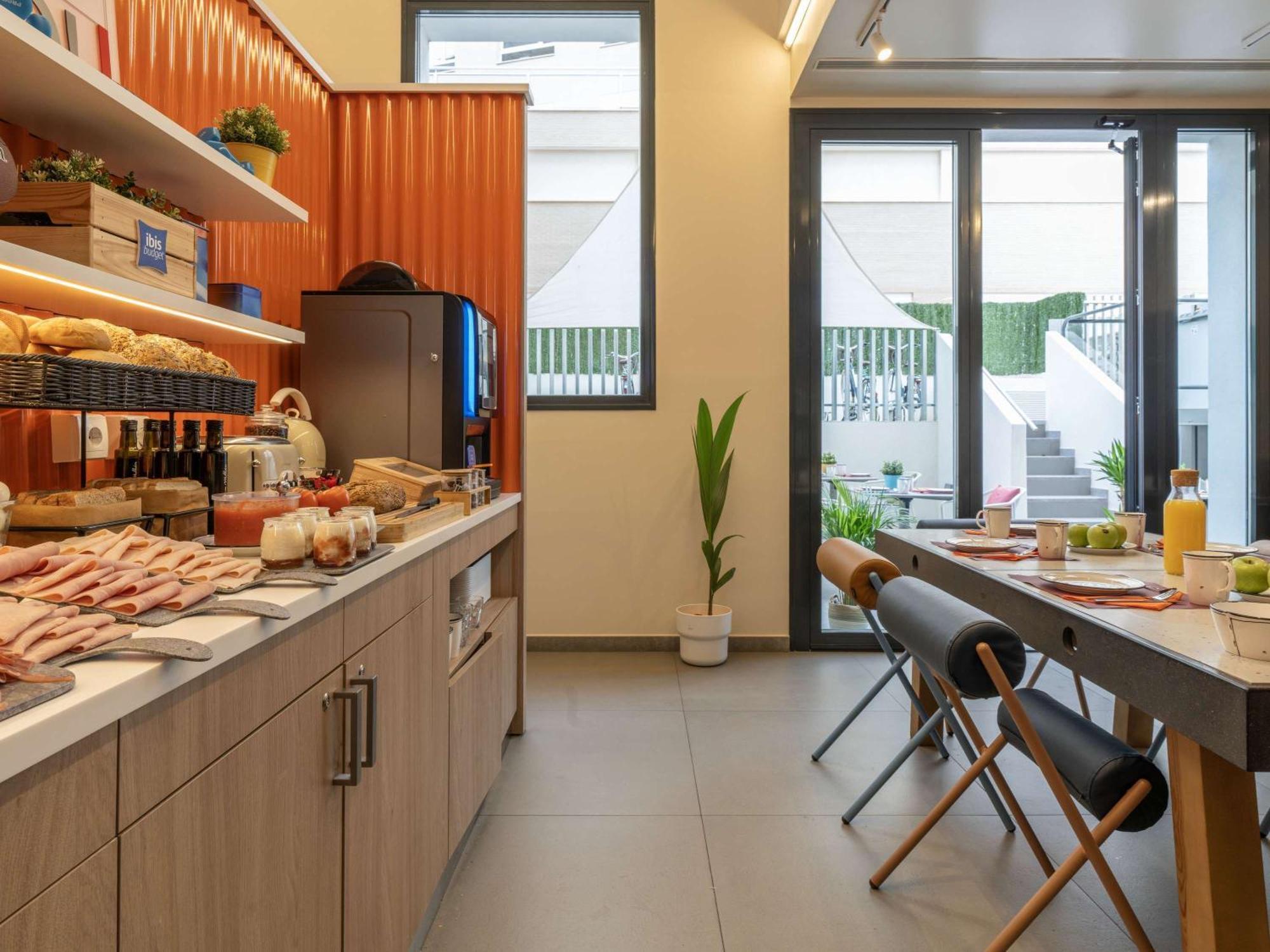 Ibis Budget Centro Puerto Hotel Valencia