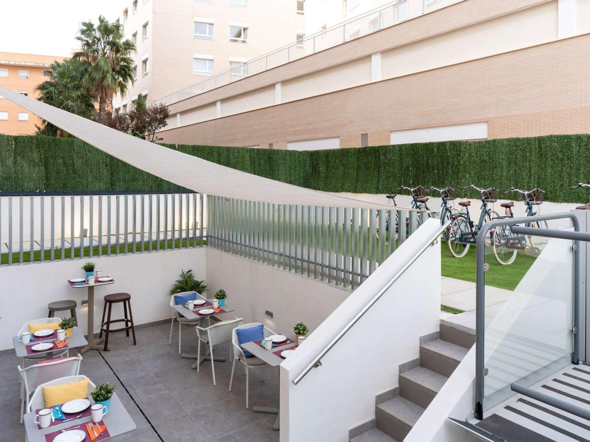Ibis Budget Centro Puerto Hotel *