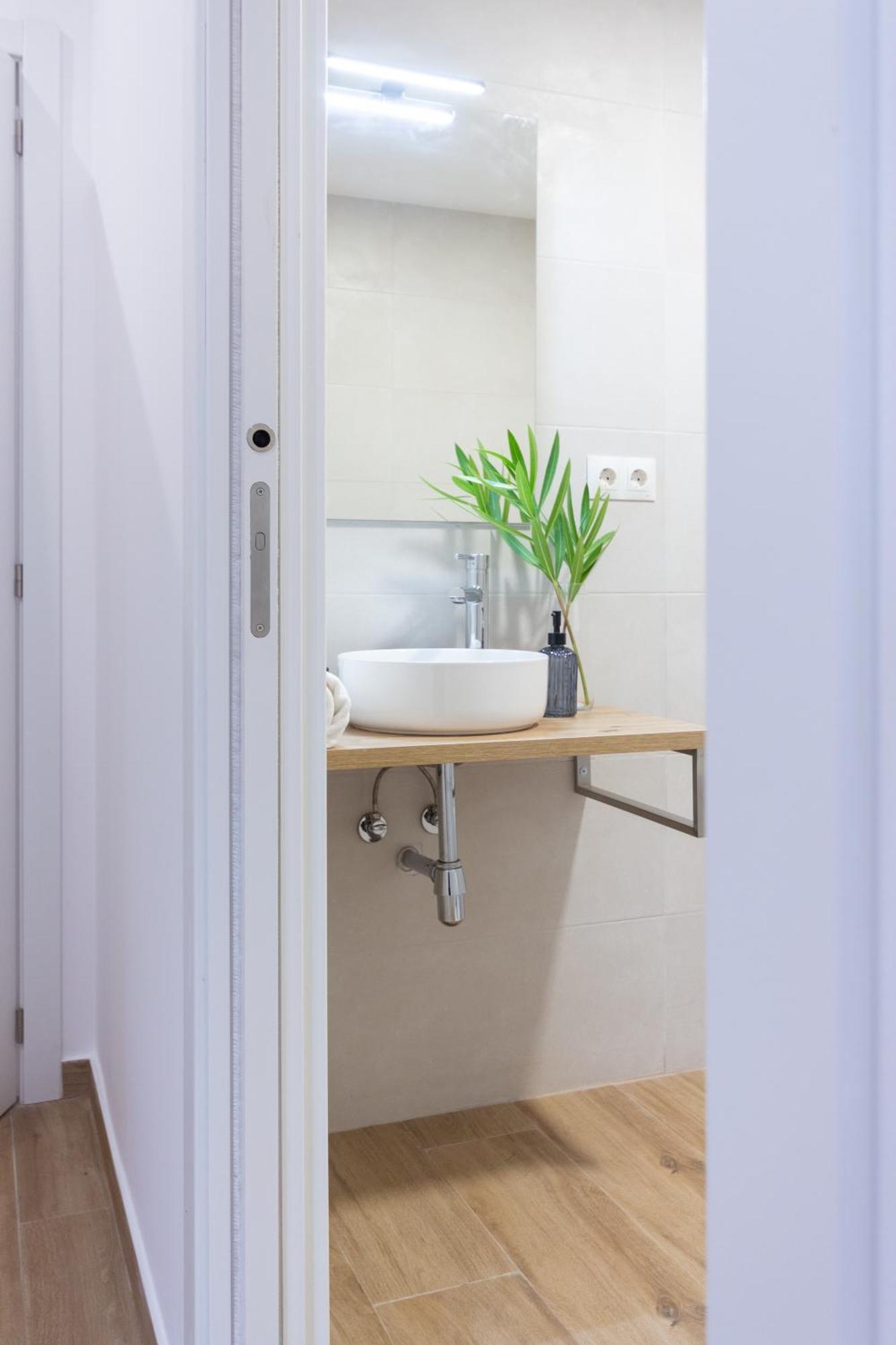 Vlc Host- Fray Pedro Bed & Breakfast Valencia
