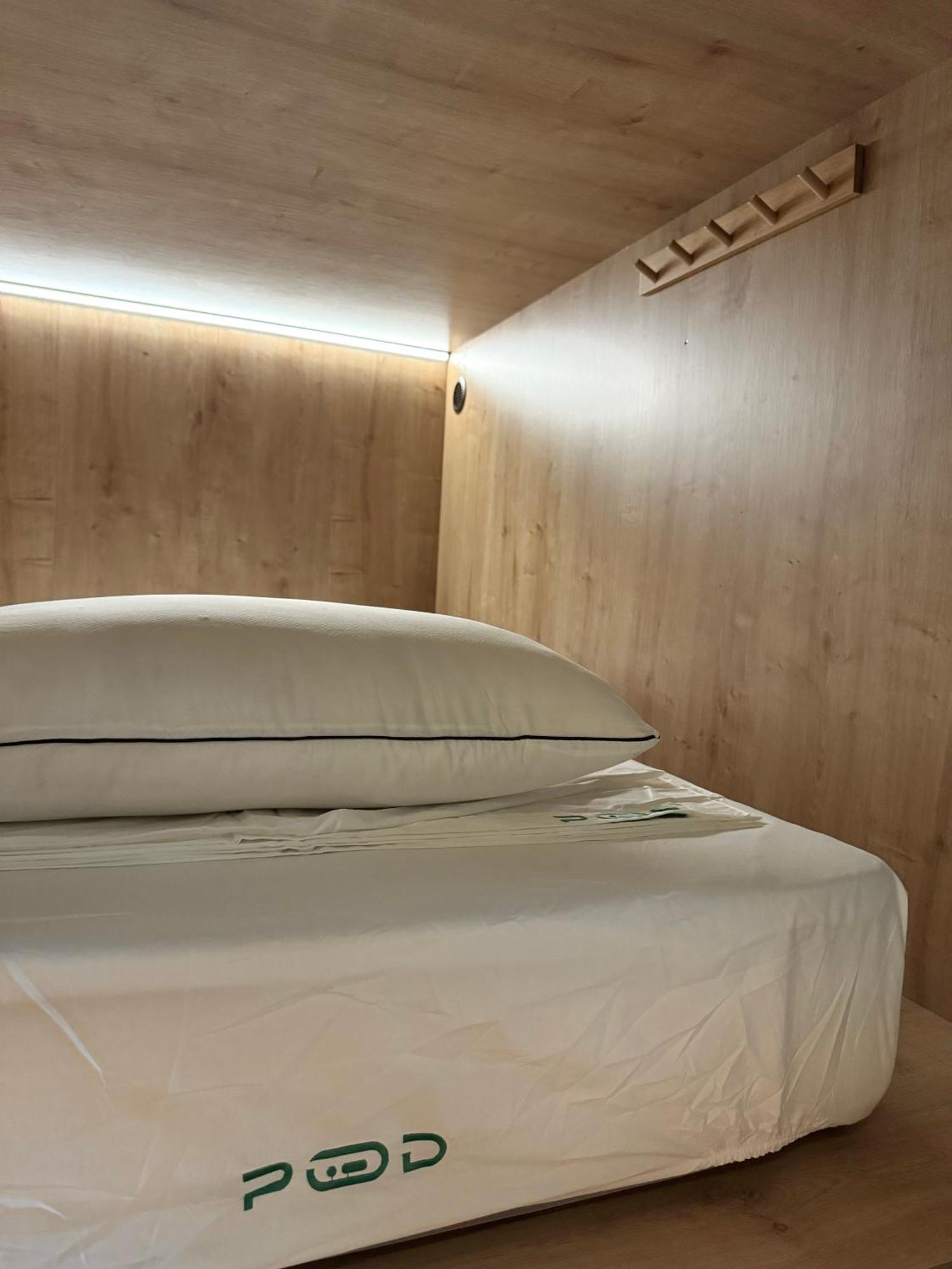 Hostel The Pod Village Valencia