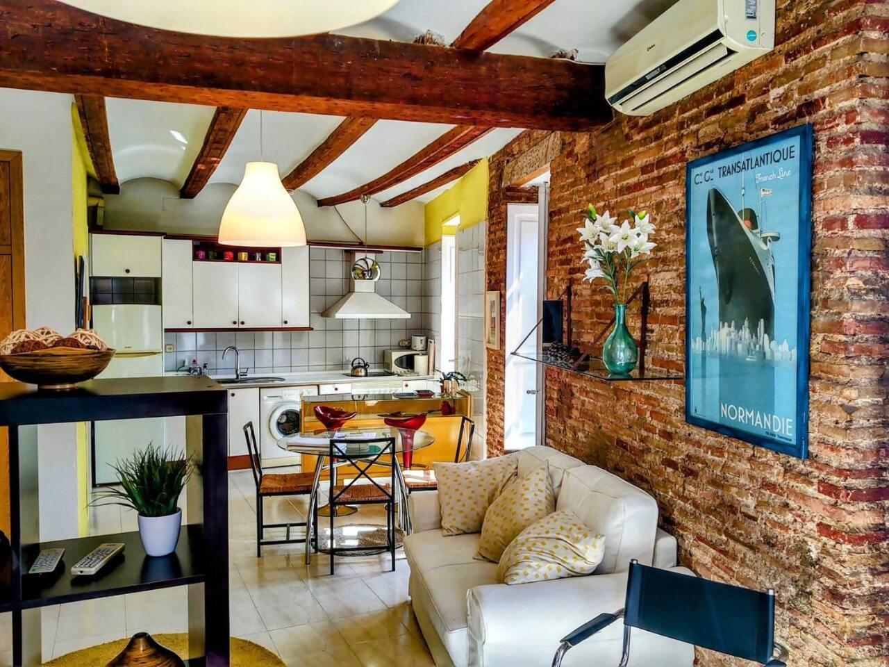 Apartment Charming In The Center