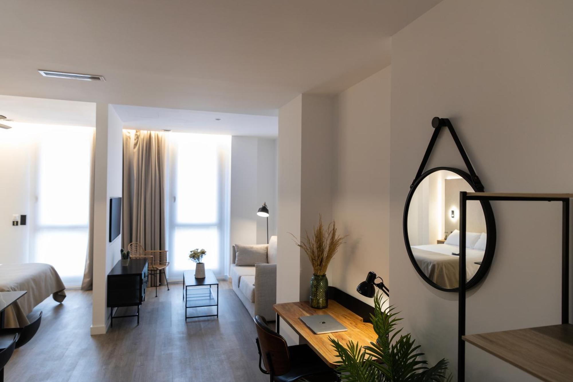 Apartment Demetrio By Alma