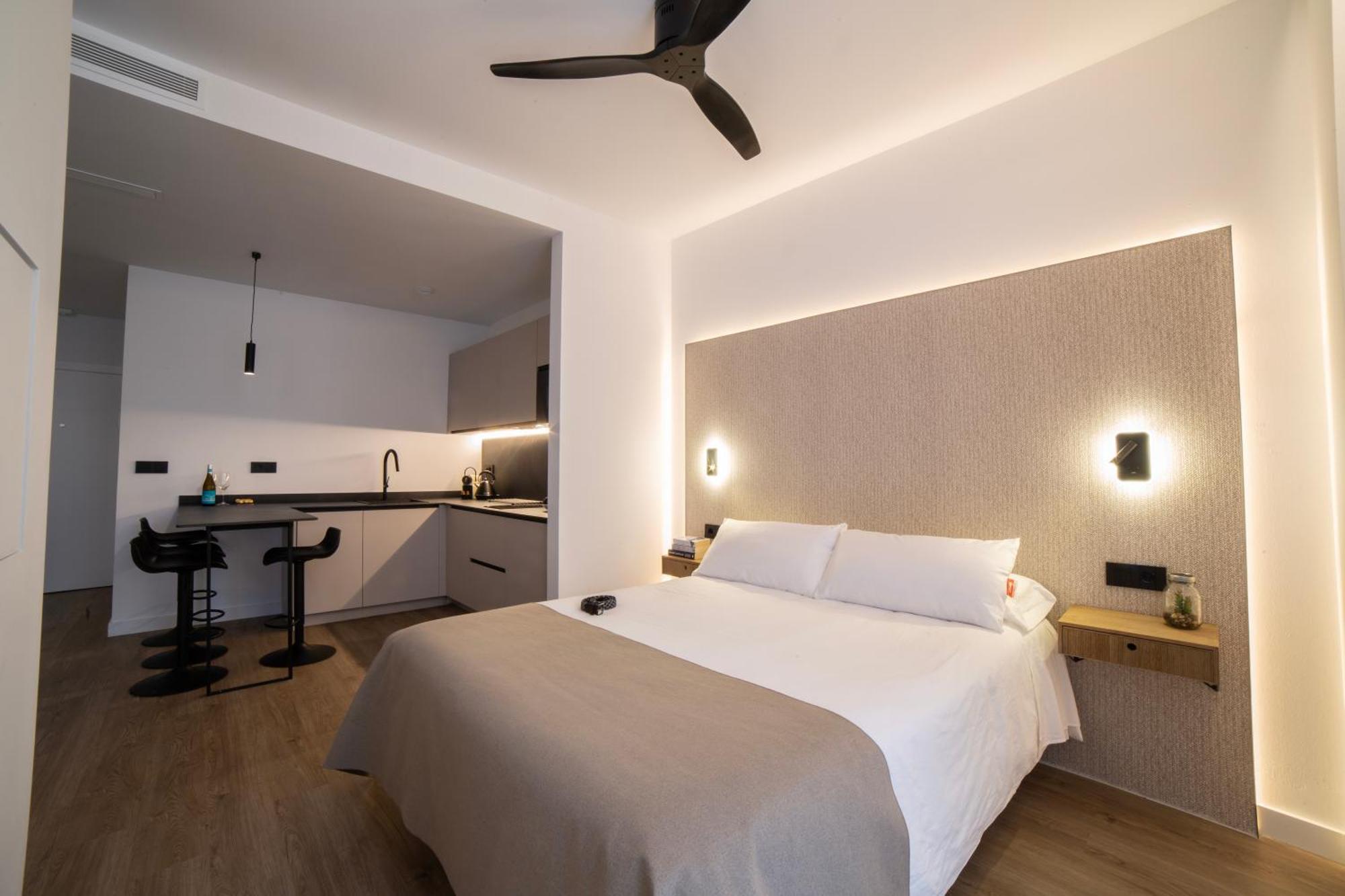 Demetrio By Alma Apartment