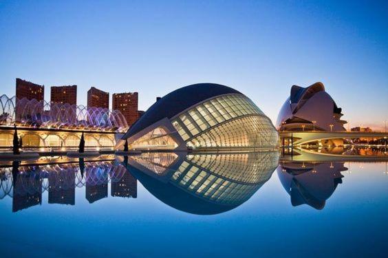 Ciudad De Ciencias - Ciudad De Les Arts *