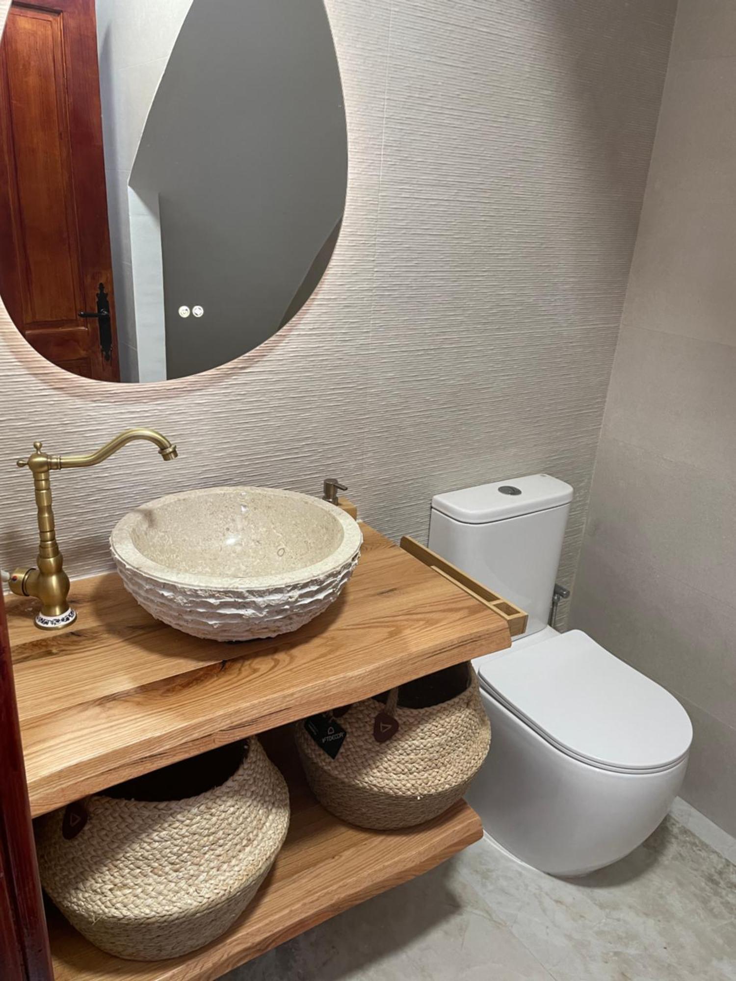Dream Big With Jacuzzi And Terrace In Ruzafa Apartment Valencia
