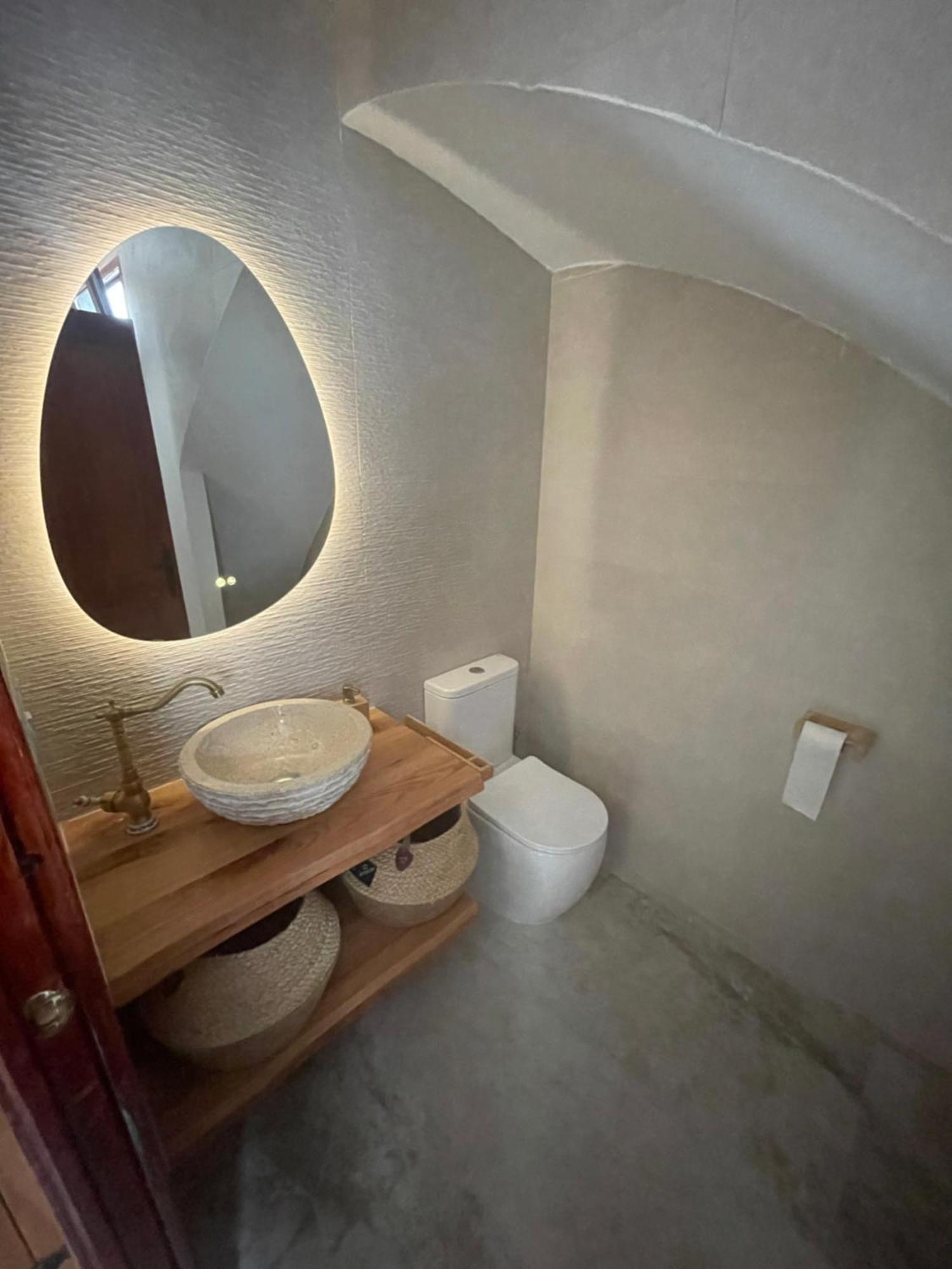 Dream Big With Jacuzzi And Terrace In Ruzafa Valencia