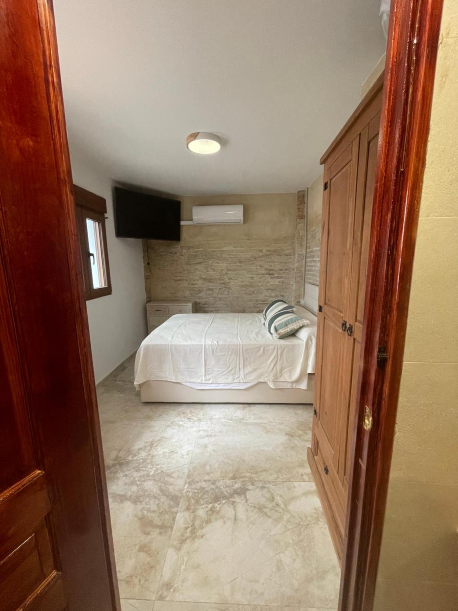Dream Big With Jacuzzi And Terrace In Ruzafa Apartment