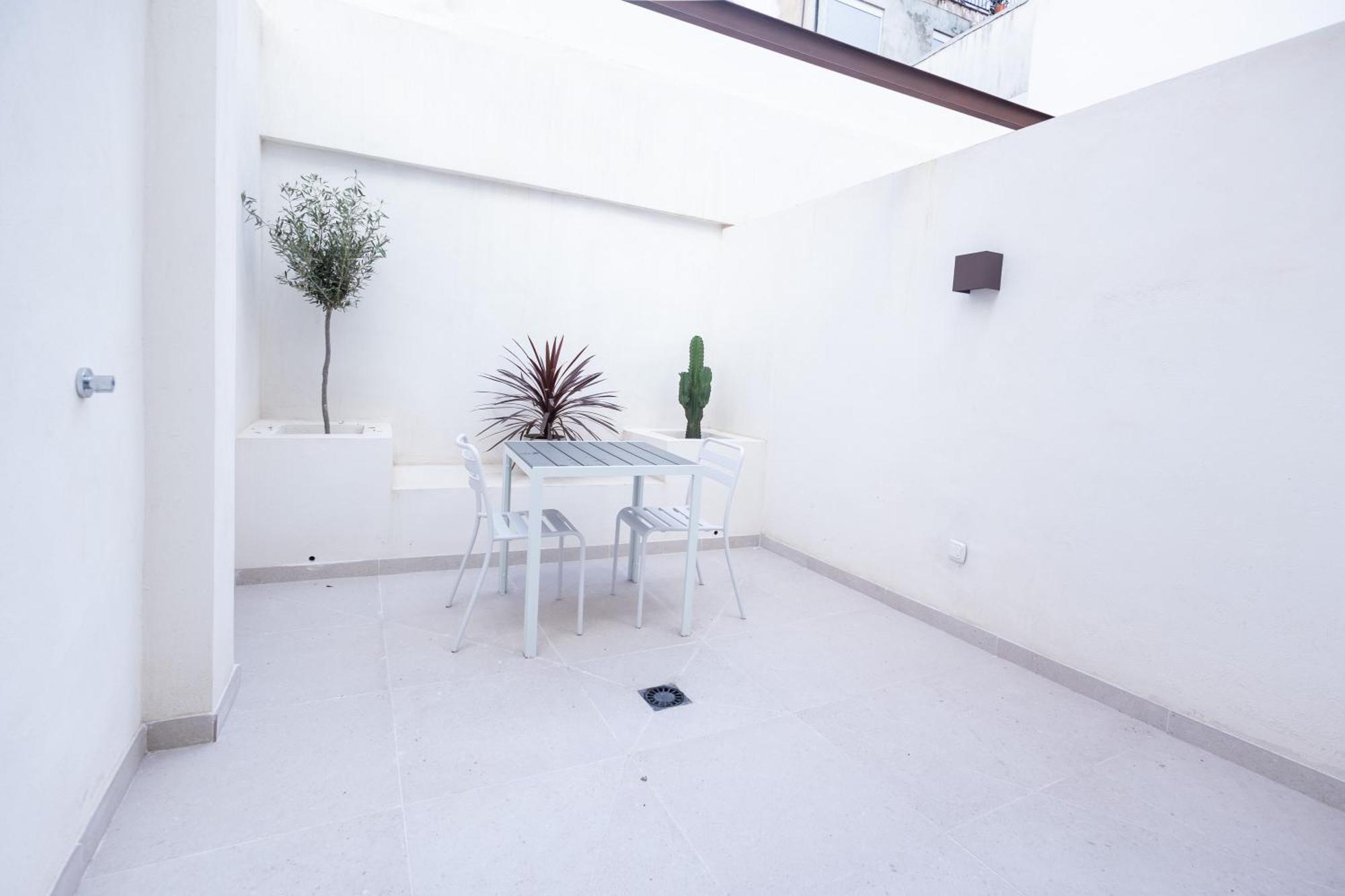 Yard Patraix By Concept Flats Guest house *