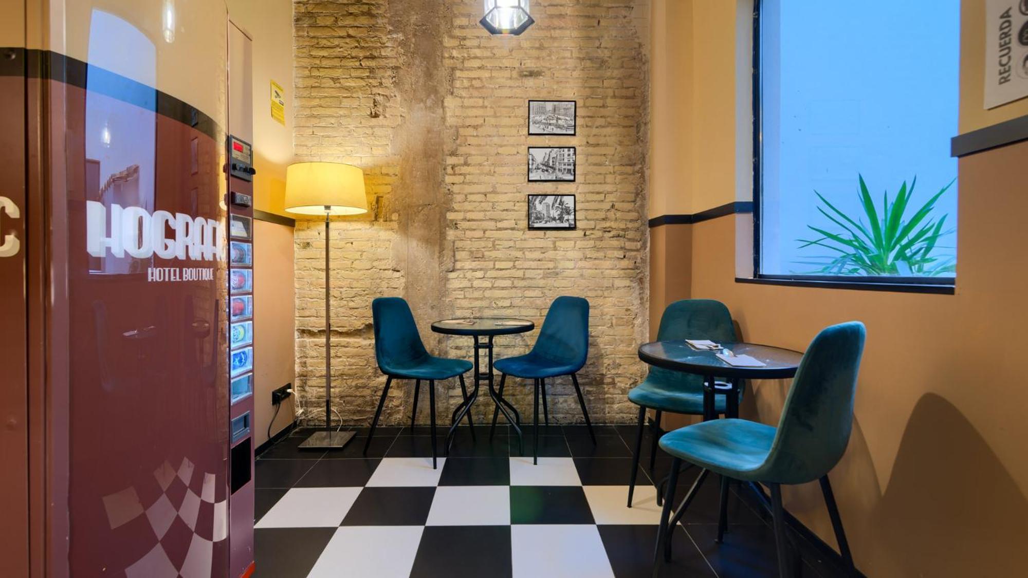 Hografic Hotel