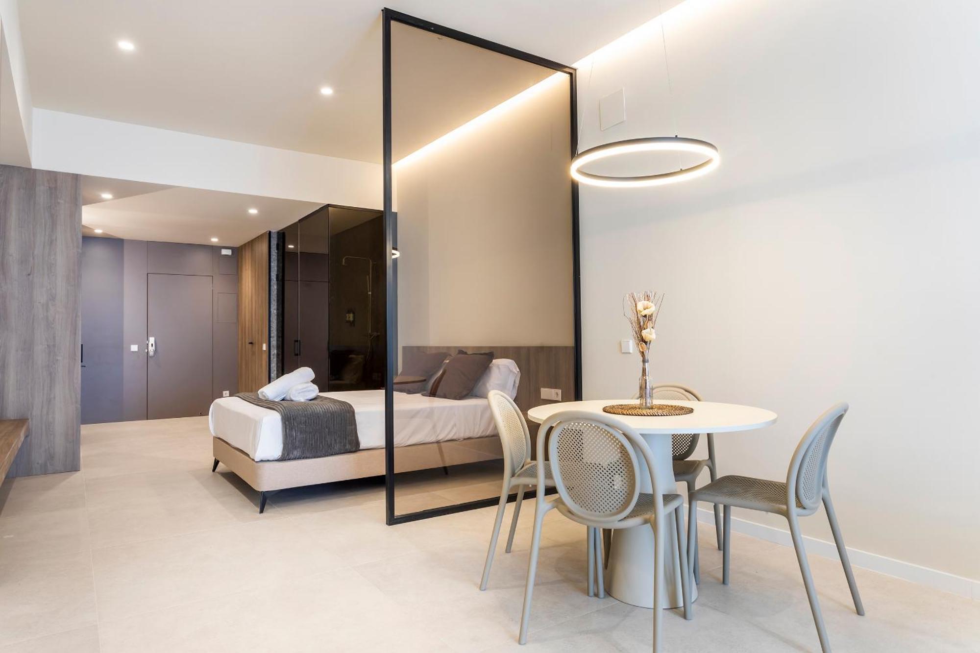 Apartment North Station Pen-suites